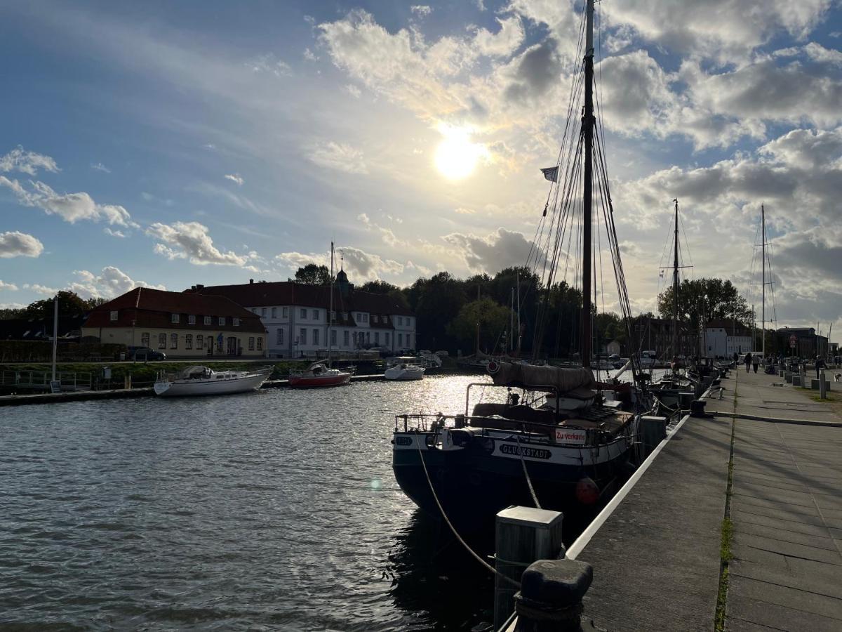Lykkefund - Ferienwohnungen In Hafennaehe Glückstadt Kültér fotó