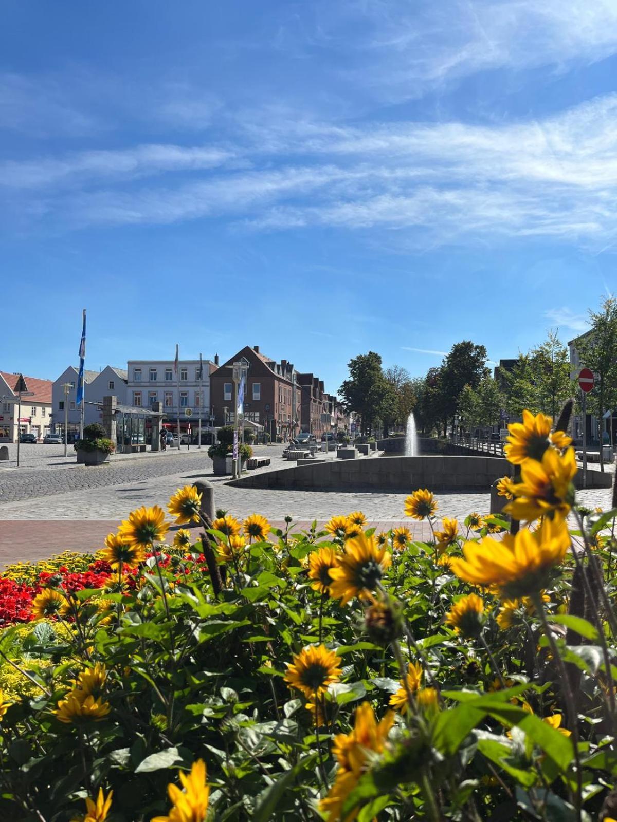 Lykkefund - Ferienwohnungen In Hafennaehe Glückstadt Kültér fotó